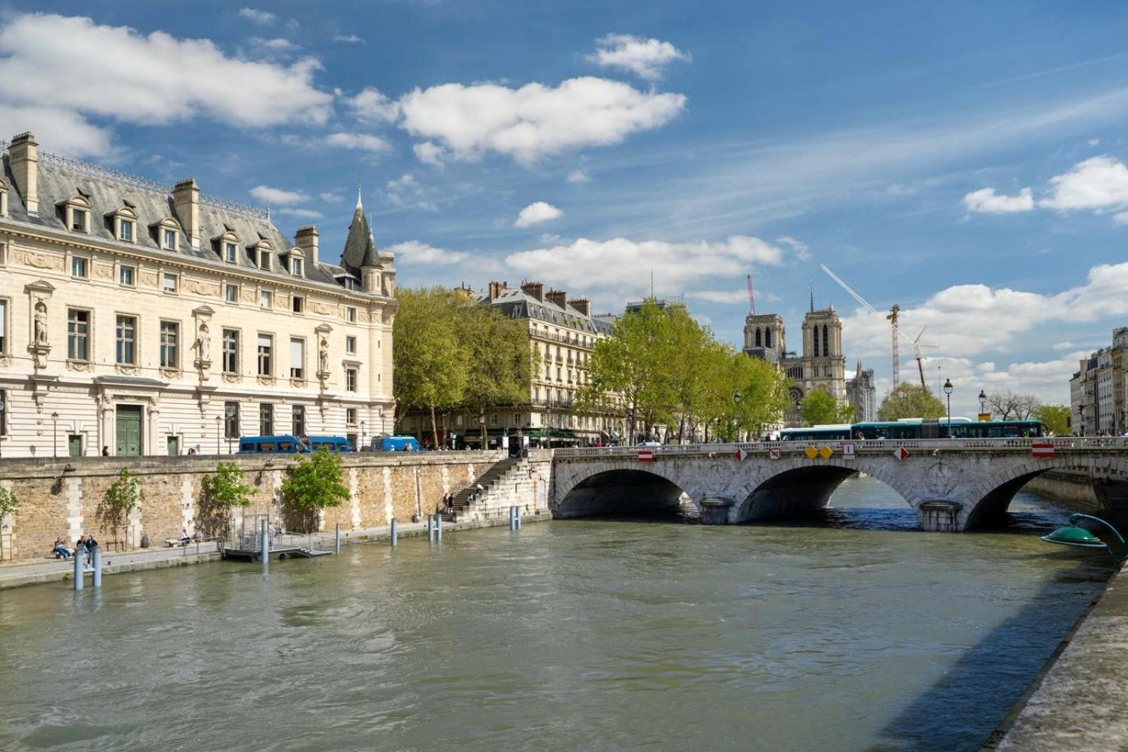 Appartement Cosy A 9 Min A Pied De La Cathedrale Notre Dame ปารีส ภายนอก รูปภาพ